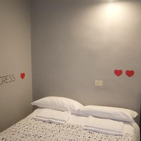 B&B Camera Con Vista ルッカ エクステリア 写真